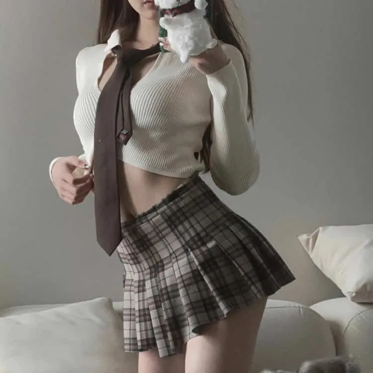 国产精品府邸姊妹同心《府邸姊妹》全集 - 姊妹同心共渡风雨